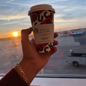 Meet your Posher, Carlos